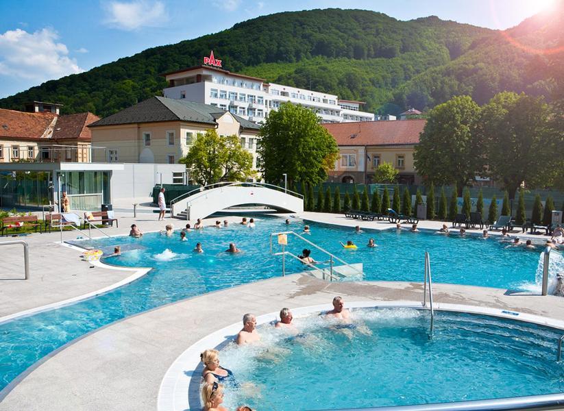 Hotel Adria Nova Dubnica Luaran gambar