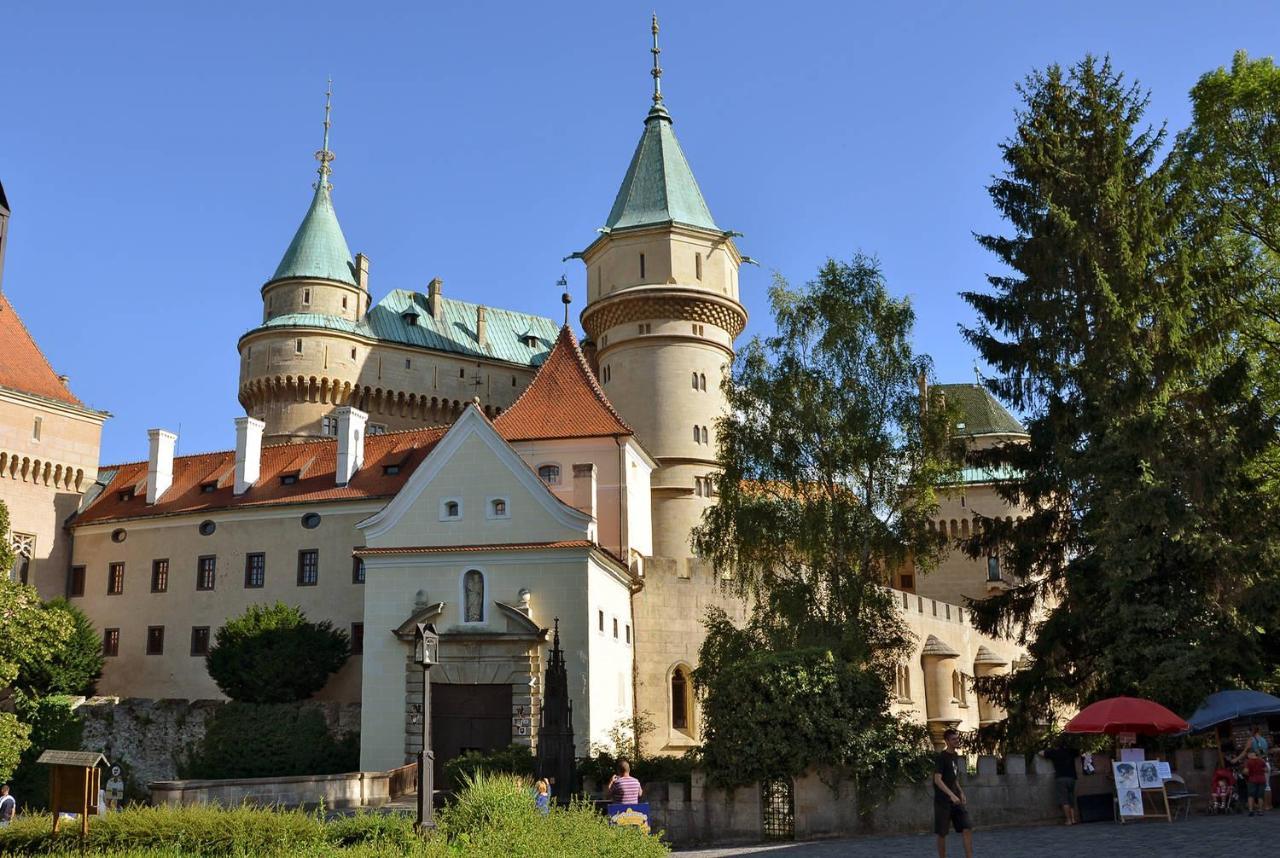 Hotel Adria Nova Dubnica Luaran gambar
