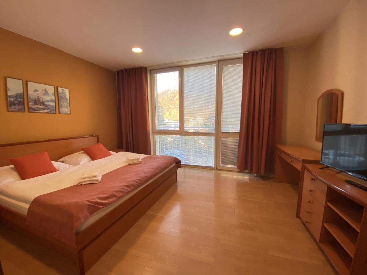 Hotel Adria Nova Dubnica Luaran gambar