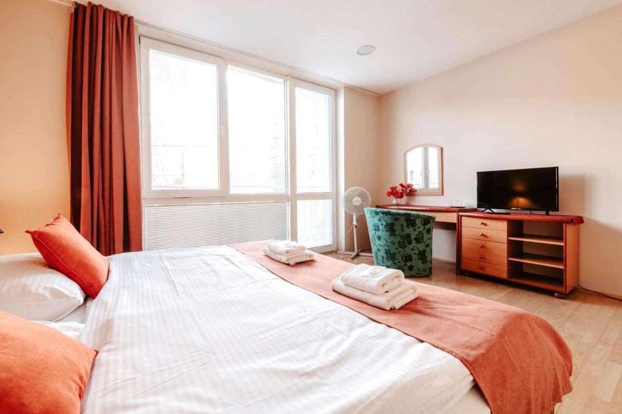 Hotel Adria Nova Dubnica Luaran gambar