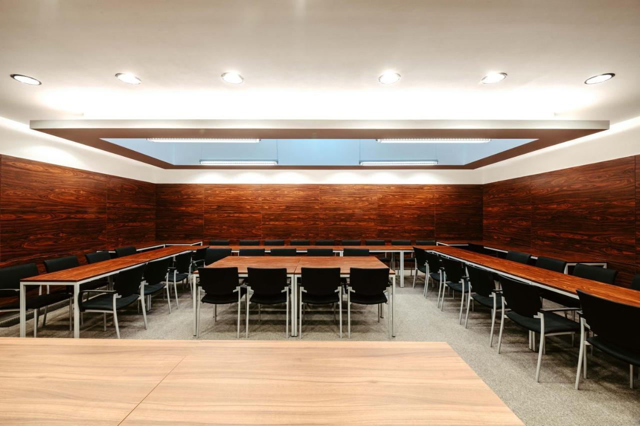 Hotel Adria Nova Dubnica Luaran gambar