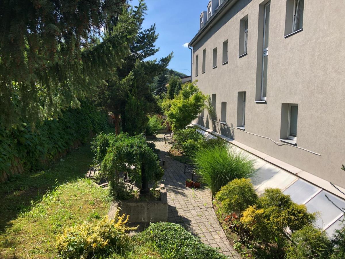 Hotel Adria Nova Dubnica Luaran gambar