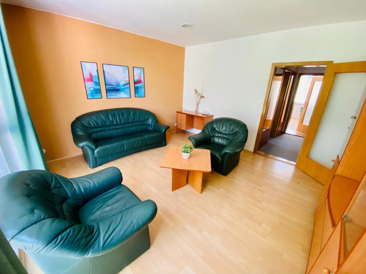 Hotel Adria Nova Dubnica Luaran gambar
